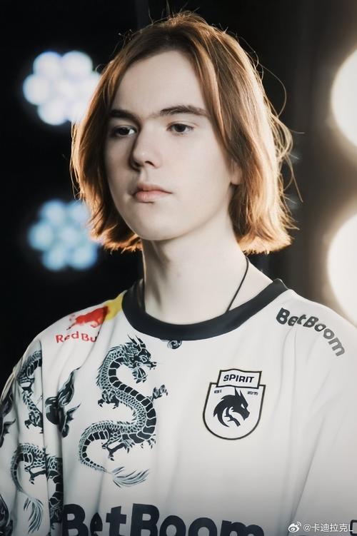 iG官方：主教练Loong正式加入