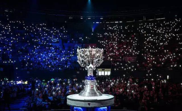 Falcons , FaZe, aurora , 和 FURIA Esports 距离 FISSURE Playground 2 资格赛仅一步之遥